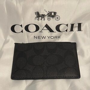 Coach Signature Black Leather Card Holder EUC